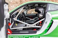 porsche-981-cayman-gt4-clubsport-2016