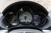 porsche-981-cayman-gt4-clubsport-2016
