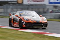 porsche-718-gt4-clubsport-mr