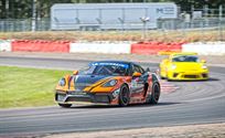 porsche-718-gt4-clubsport-mr