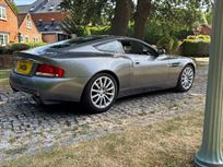 aston-martin-v12-vanquish-22