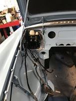 mgb-raceroad-legal-stunning