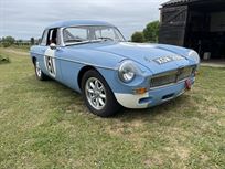 mgb-raceroad-legal-stunning