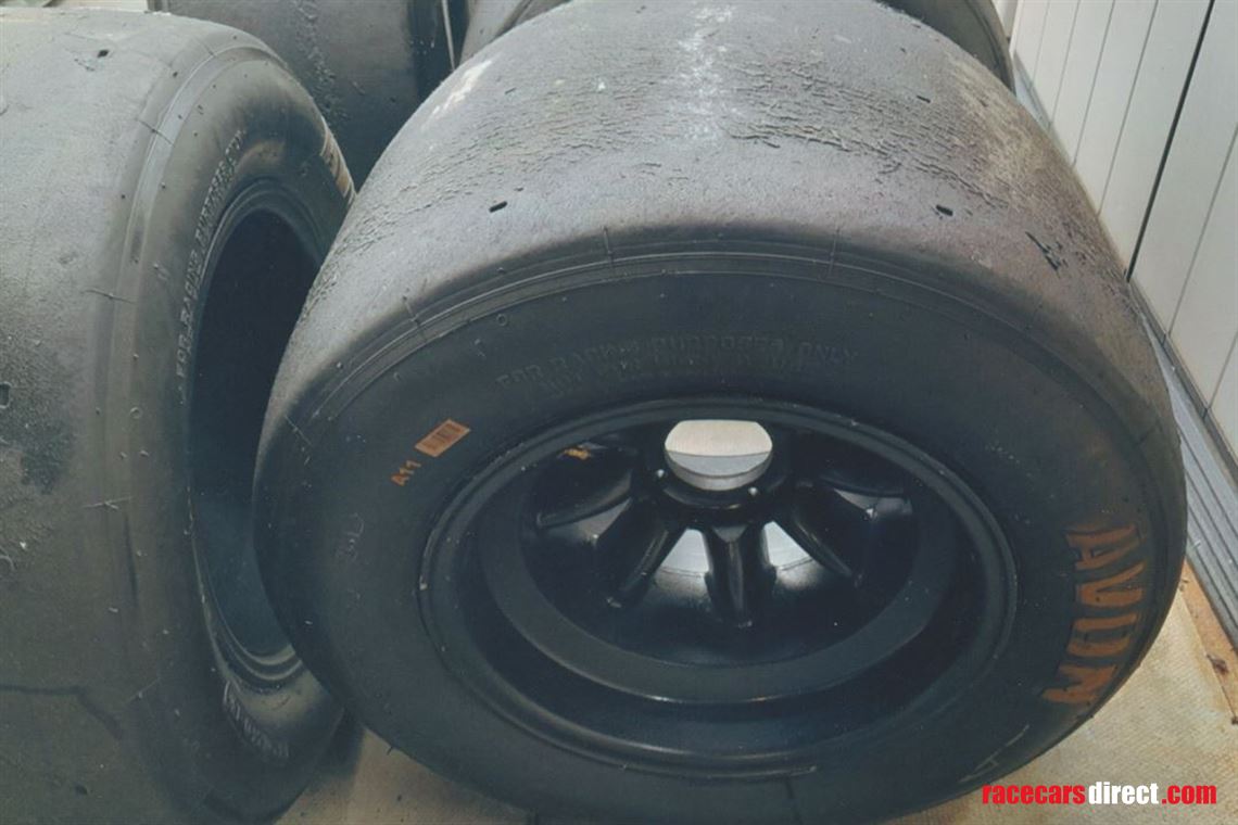 wanted-race-tyres-300305-x-13-and-270sx13in