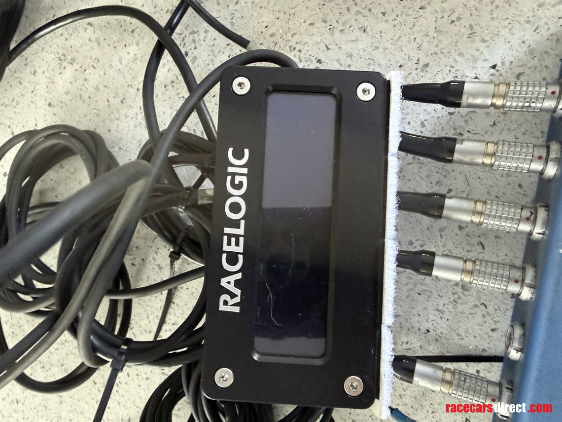 racelogic-vbox-hd2-with-oled-display