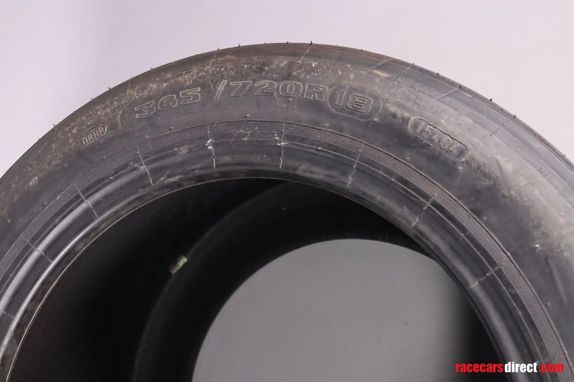 porsche-962-avon-racing-slick-tire-set