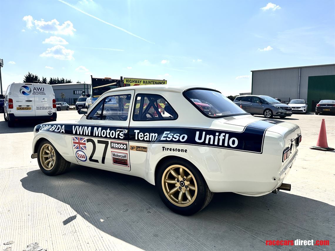 broadspeed-ford-escort-mk1-fia-group-2