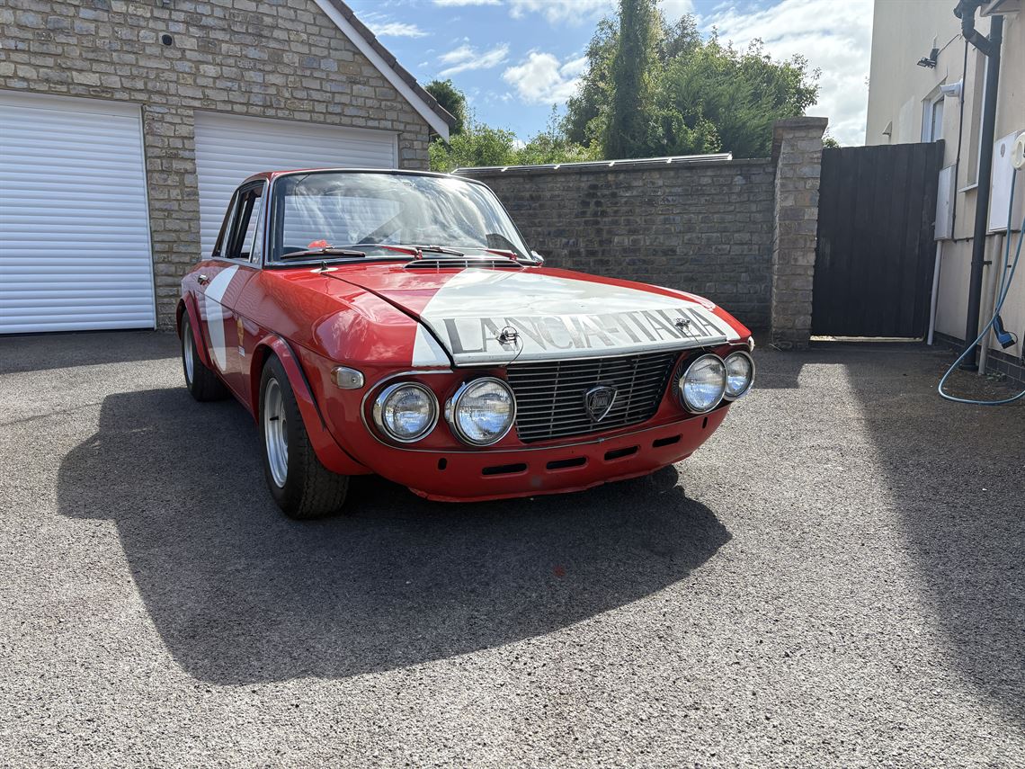 ex-works-lancia-fulvia-hf-fanalone-ex-innes-i
