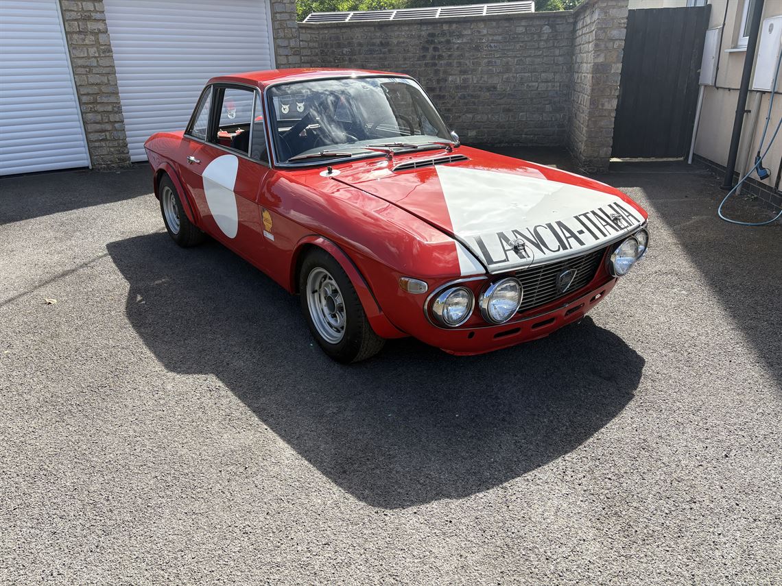 ex-works-lancia-fulvia-hf-fanalone-ex-innes-i