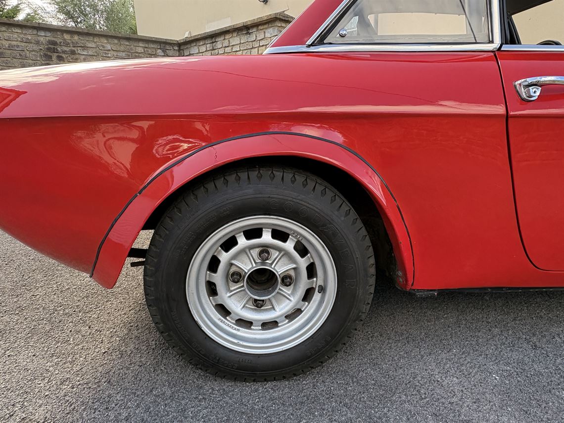 ex-works-lancia-fulvia-hf-fanalone-ex-innes-i
