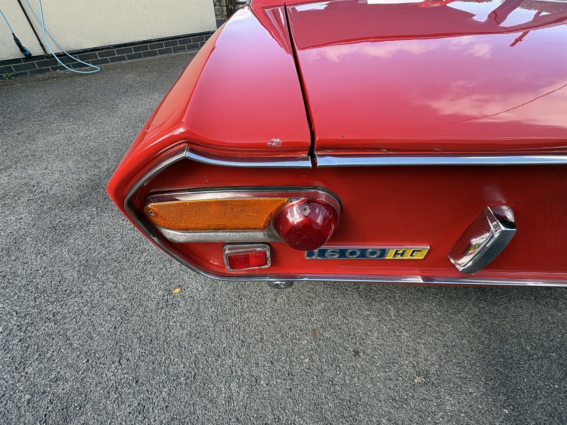 ex-works-lancia-fulvia-hf-fanalone-ex-innes-i