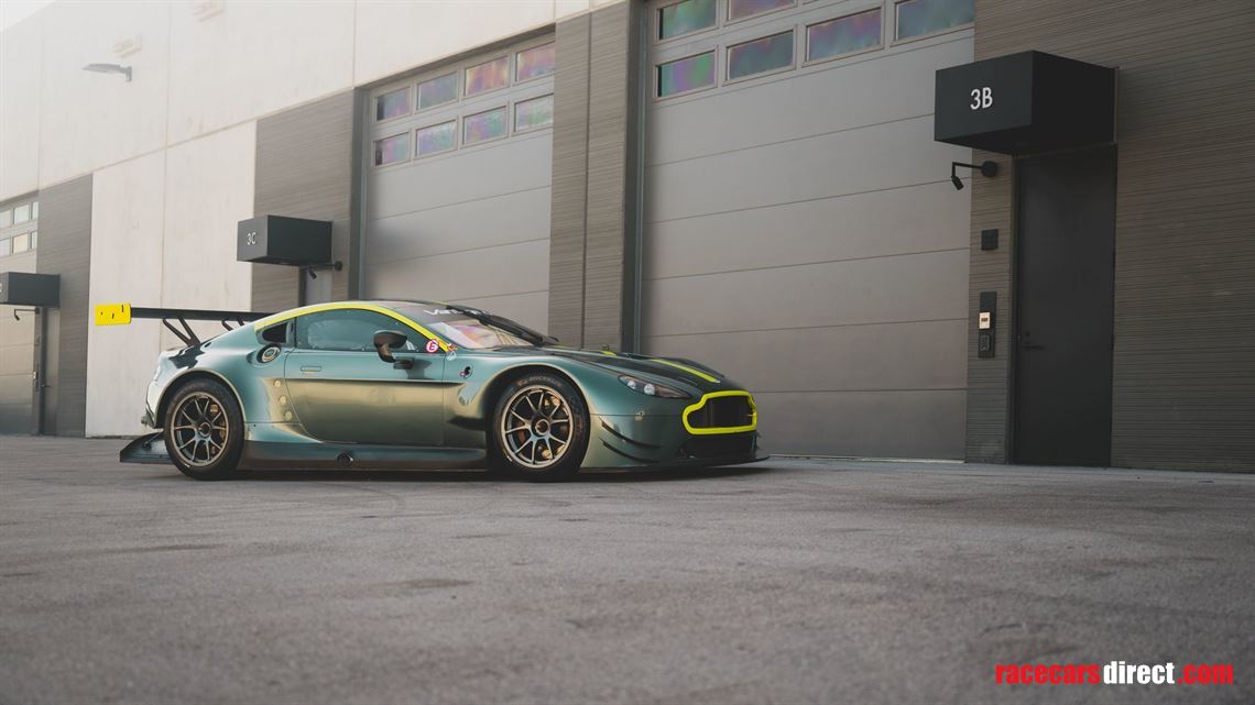 aston-martin-vantage-v8-gte