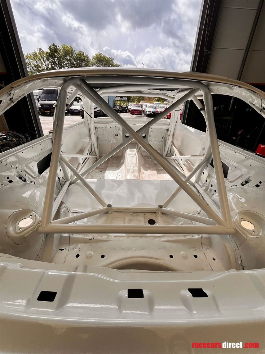 bmw-e36-m3-30-coupe-bodywork-including-engine