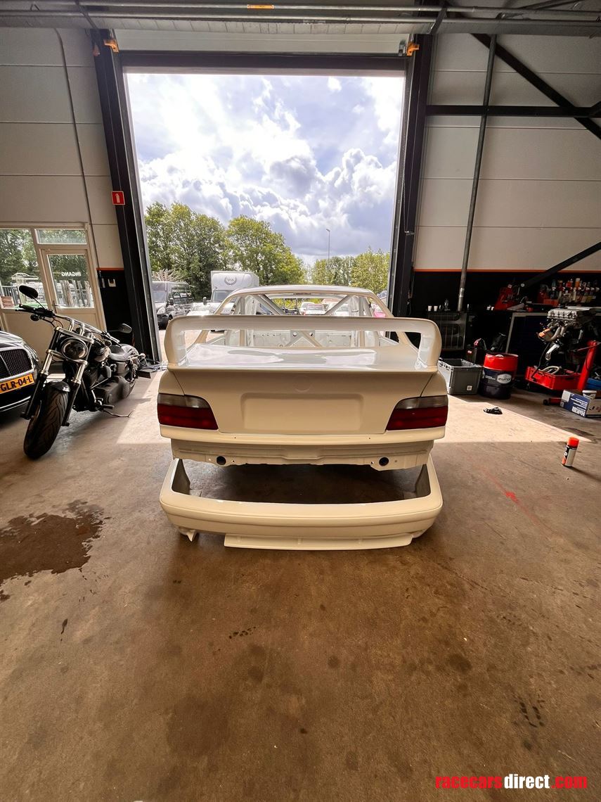 bmw-e36-m3-30-coupe-bodywork-including-engine