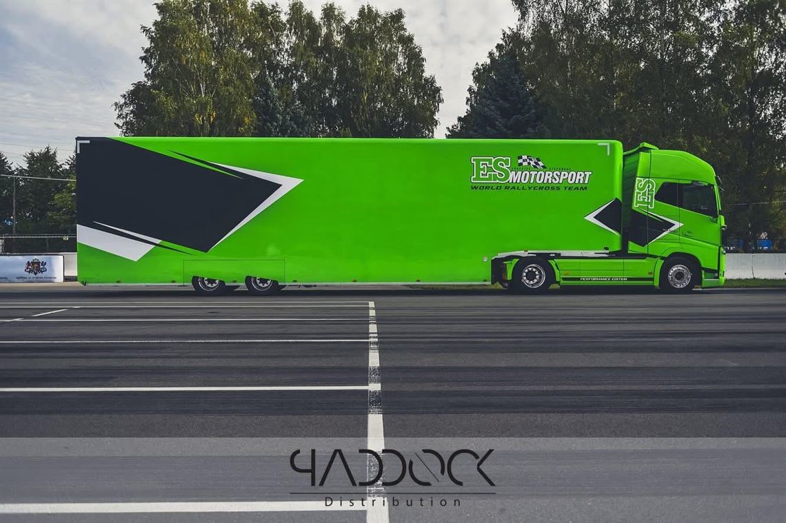 volvo-fh500-motorsport-trailer