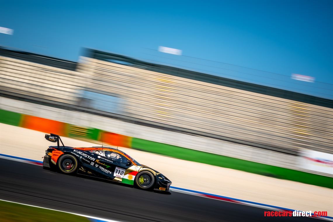 mclaren-720s-gt3-evo