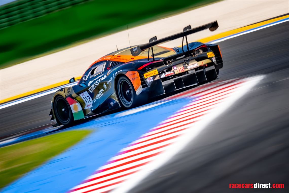 mclaren-720s-gt3-evo