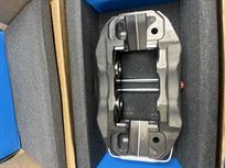alcon-calipers