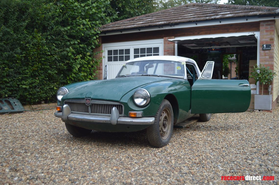 mgb-pre-66-historic-racing-restoration-projec