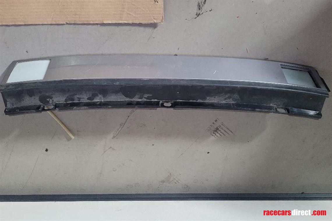 porsche-964-rear-panel
