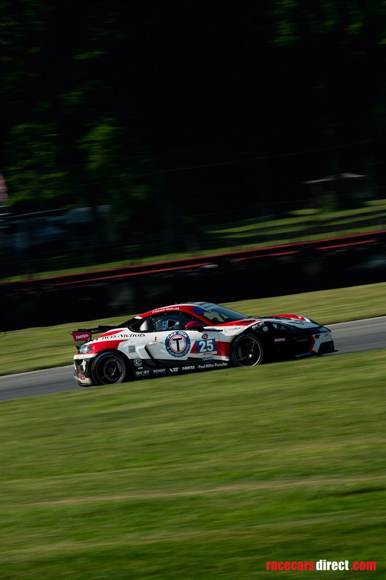 2023---porsche-718-cayman-gt4-clubsport---219