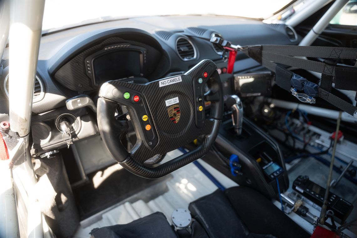 2024---porsche-718-cayman-gt4-clubsport---195