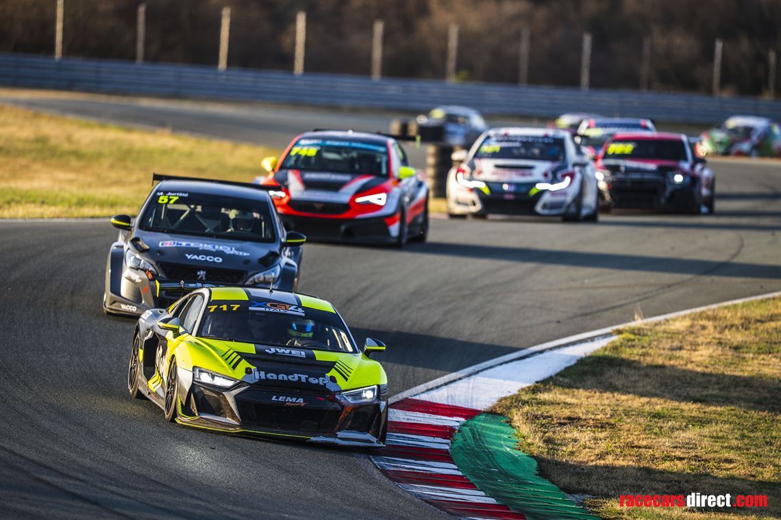 audi-r8-gt4-lms