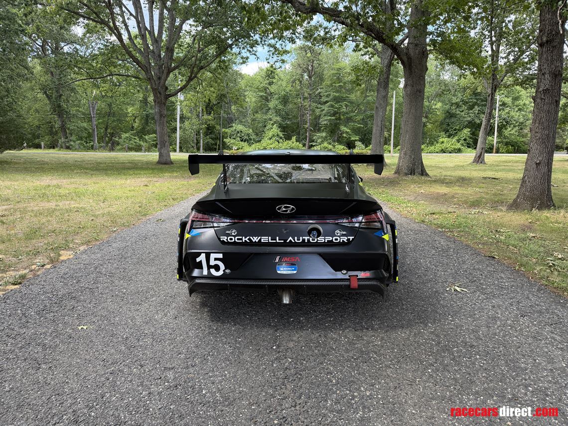 2025-hyundai-elantra-n-tcr-evo-race-car-imsa