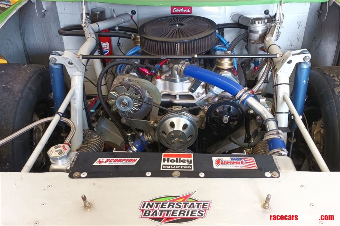 pontiac-grand-prix-interstate-batteries-hulk