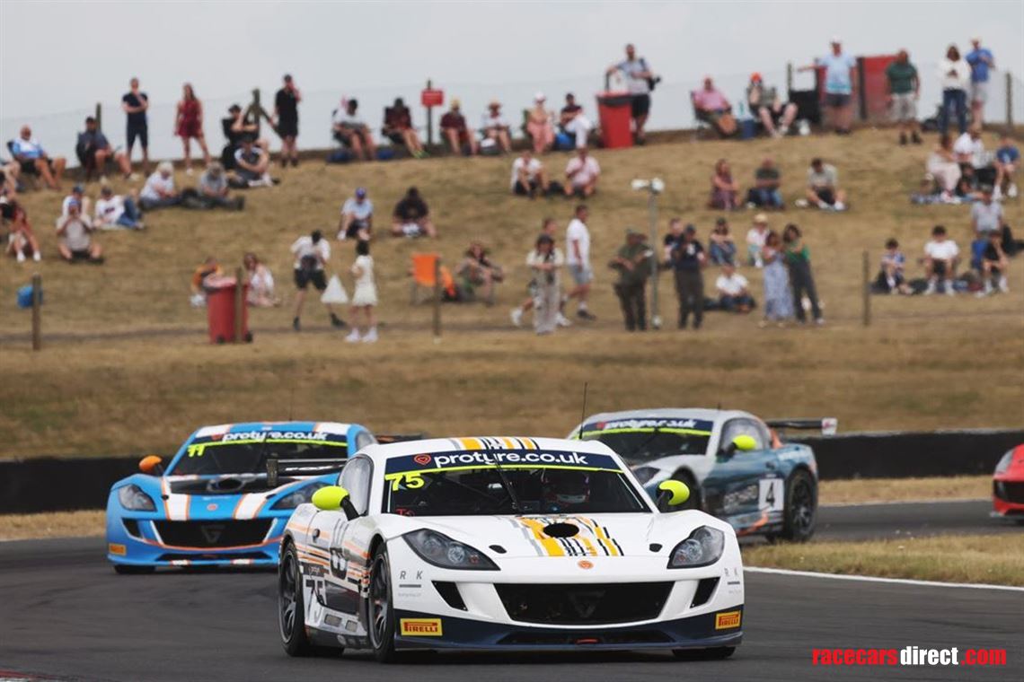ginetta-gtp8