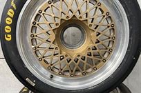 split-rim-wheels-plus-new-dunlop-slicks