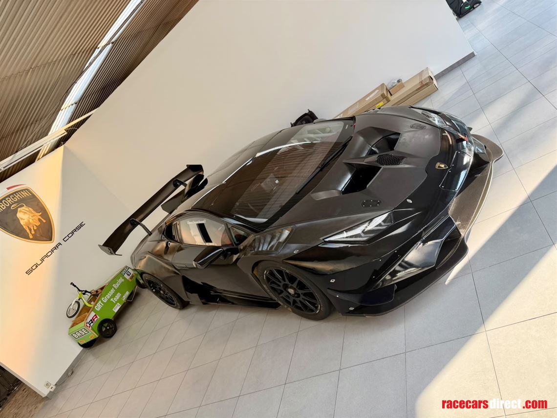 lamborghini-huracan-super-trofeo-evo