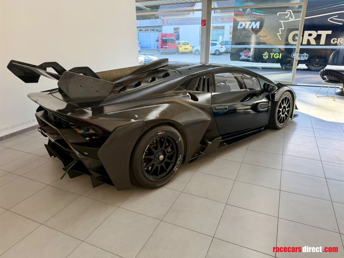 lamborghini-huracan-super-trofeo-evo
