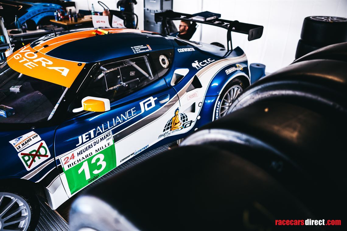 2011-lotus-evora-gte-le-mans-race-car-chassis