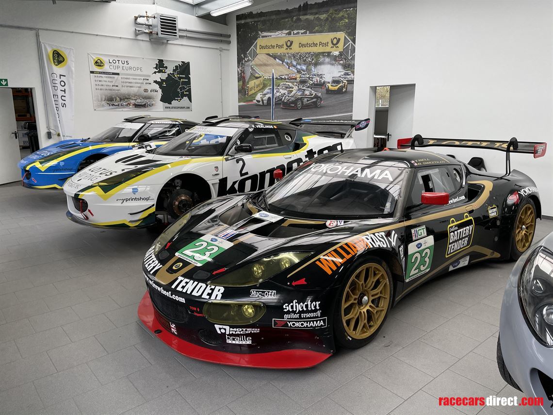 2011-lotus-evora-gte-le-mans-race-car-chassis