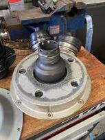 center-lock