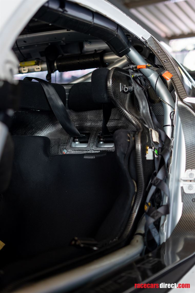 mercedes-benz-gt3-evo