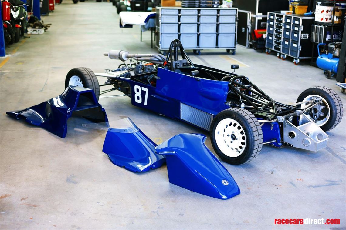 van-diemen-rf87-ff1600