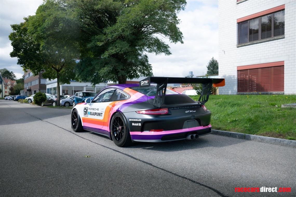 porsche-911-gt3-cup
