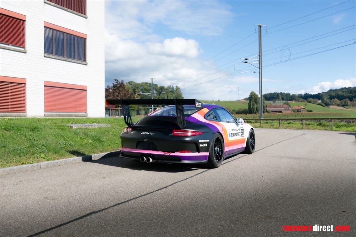 porsche-911-gt3-cup