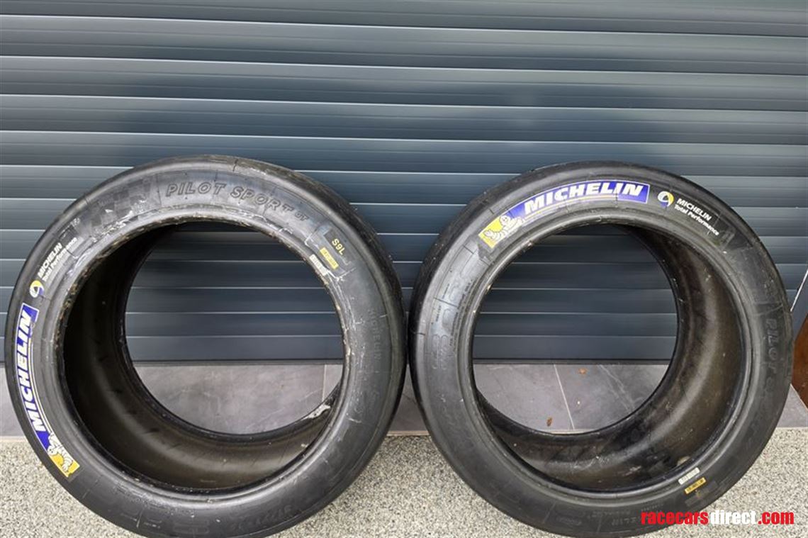 1-x-pair-michelin-32570519-s9l-slicks