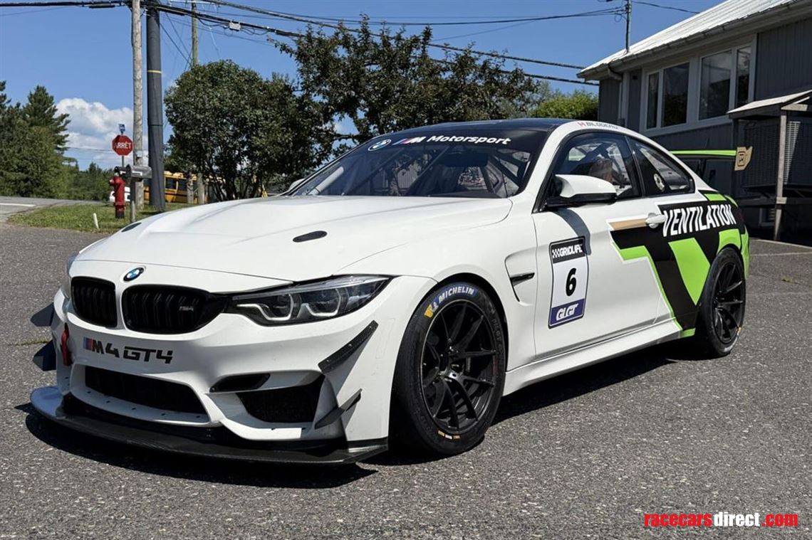 F82 M4 GT4