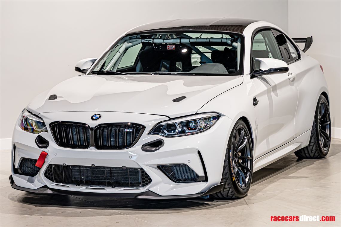 BMW M2 CS Racing 450HP 3.008 km