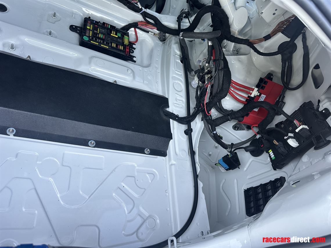 bmw-m2-cs-racing-450-hp-bmw-m-motorsport