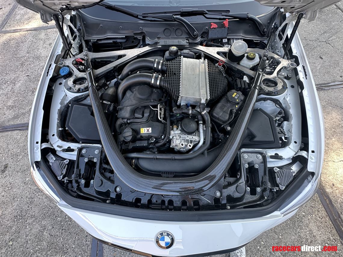 bmw-m2-cs-racing-450-hp-bmw-m-motorsport