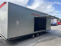 motorsport-trailer-including-workbench-and-wi