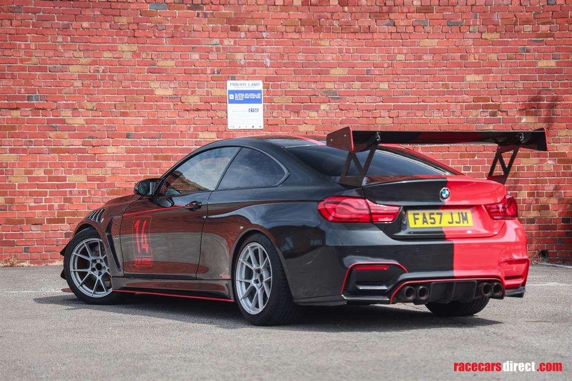 2019-bmw-m4-competition-30-biturbo-track-car