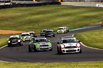 championship-winning-mini-challenge-clubsport