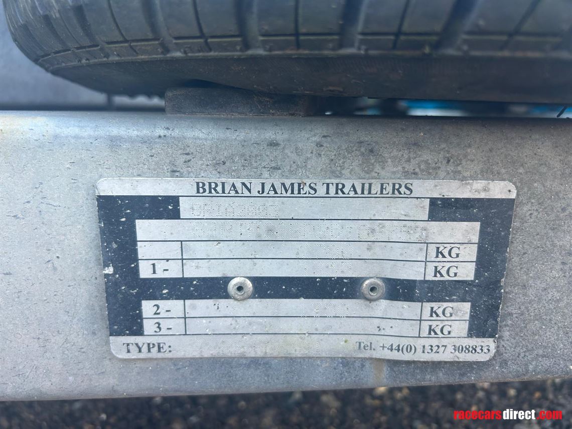 race-shuttle-3-brian-james-trailer