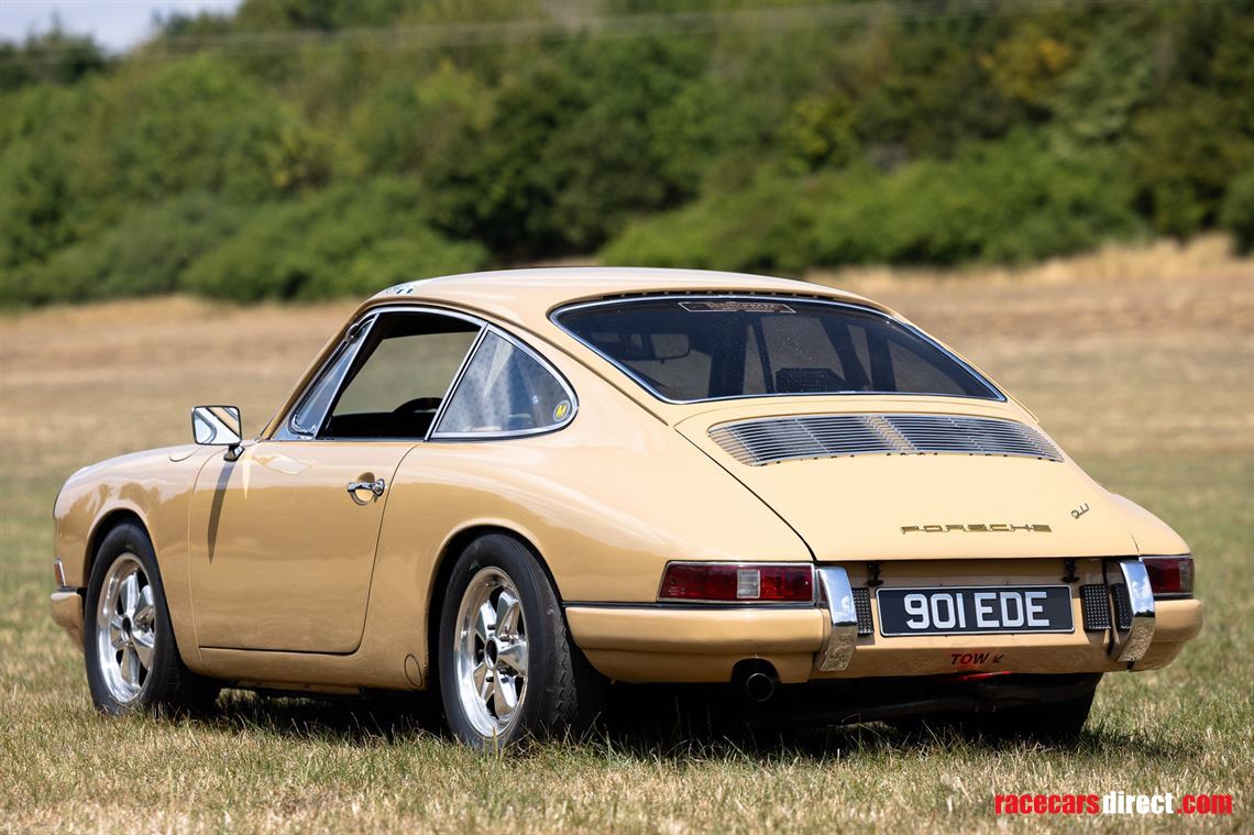 1965-porsche-911-swb-20-coupe-fia-historic-co